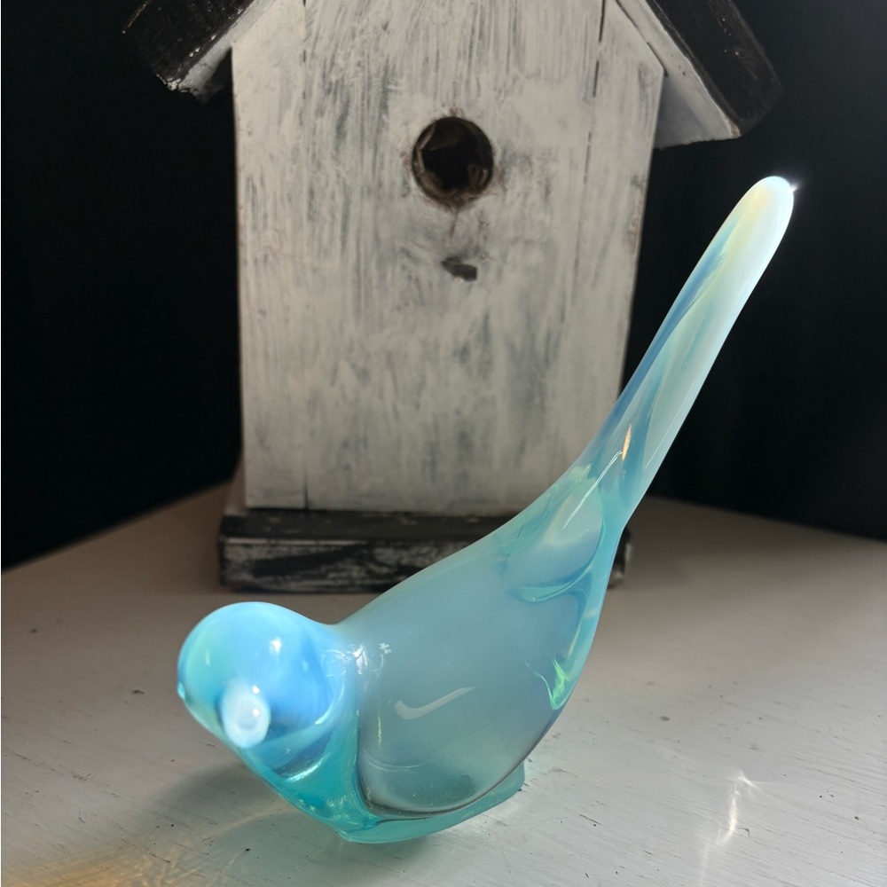 Fenton Fostoria Glass Bird Statue - Picture 5 of 5